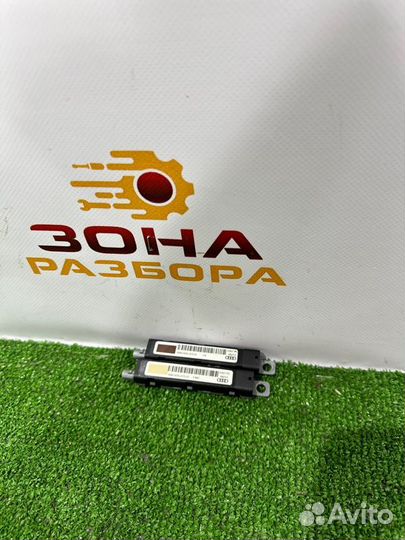 Усилитель антенны задний Audi A1 8X CAX 2011