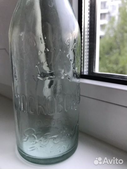 Старая водочная бутылка