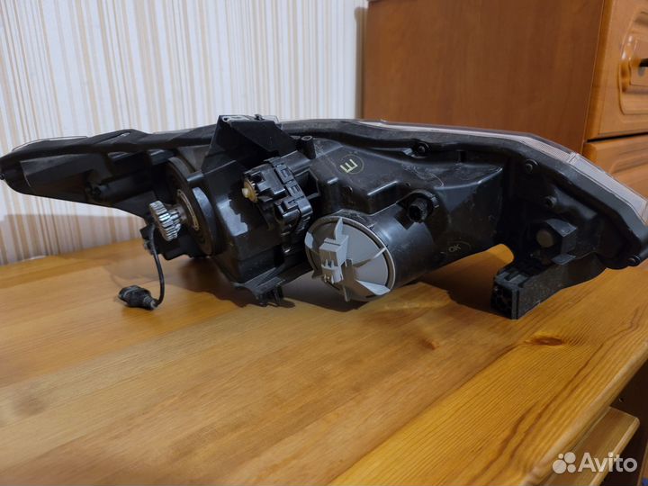 Фары honda insight ze2 2009