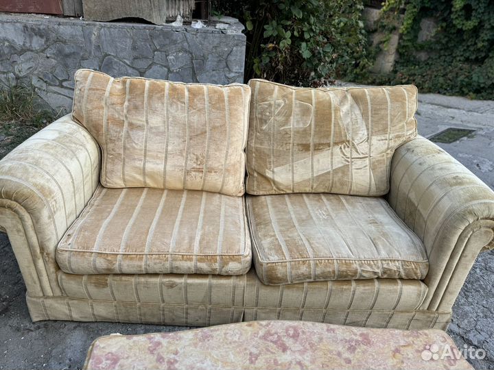 Диван и кресло