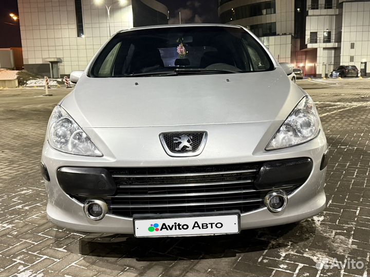 Peugeot 307 1.4 МТ, 2006, 305 000 км
