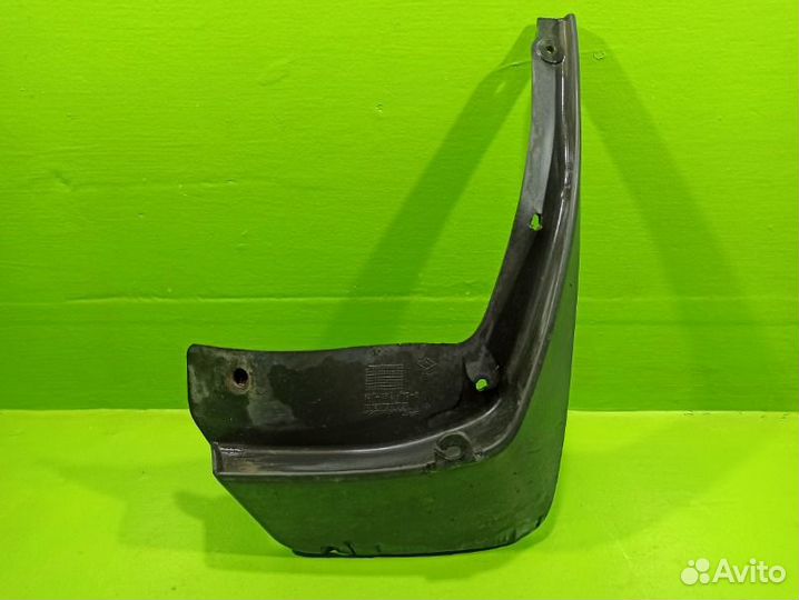 Брызговик задний правый Renault Logan K7MF710 2007