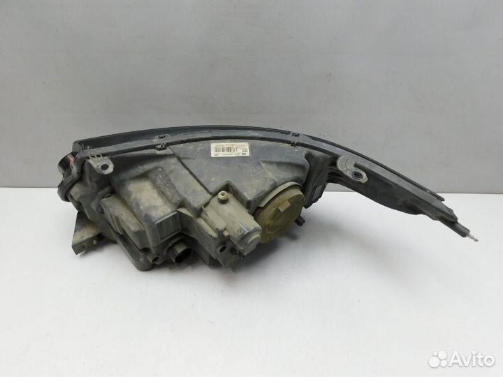 Фара правая Land Rover Range Rover