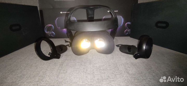 Шлем виртуальной реальности Oculus Quest 128GB
