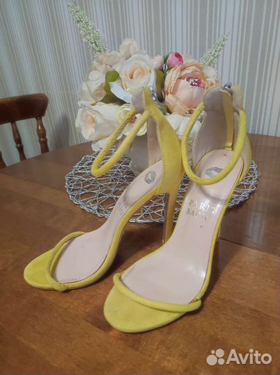 Босоножки Paris Bacio