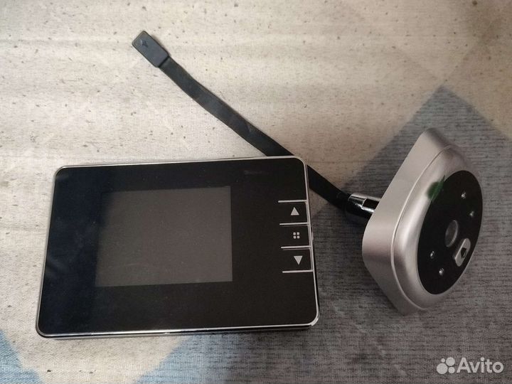 Глазок с камерой