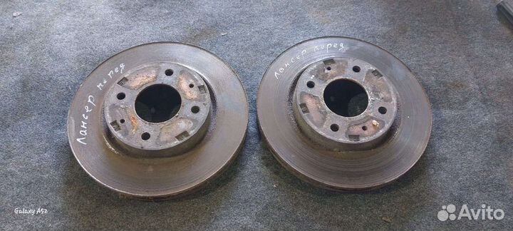 Передние тормозные диски Mitsubishi lancer 9