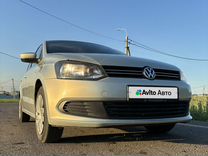 Volkswagen Polo 1.6 AT, 2012, 201 000 км, с пробегом, цена 860 000 руб.