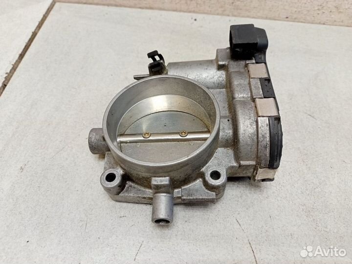 Дроссельная заслонка