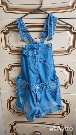 Полукомбинезон джинсовый новый 128