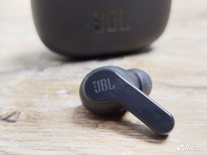 Наушники JBL wave beam