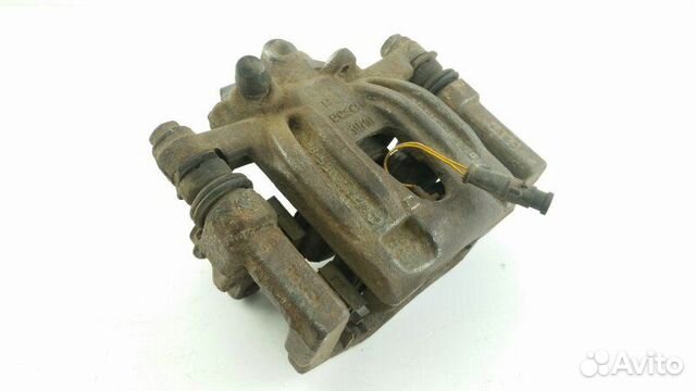 Суппорт задний левый Mercedes Vito W639 646.983