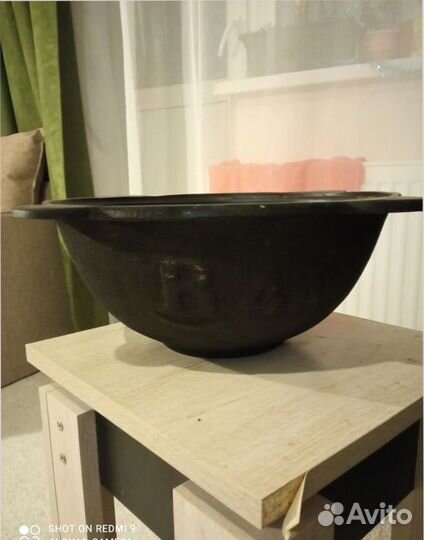 Казан чугунный новый