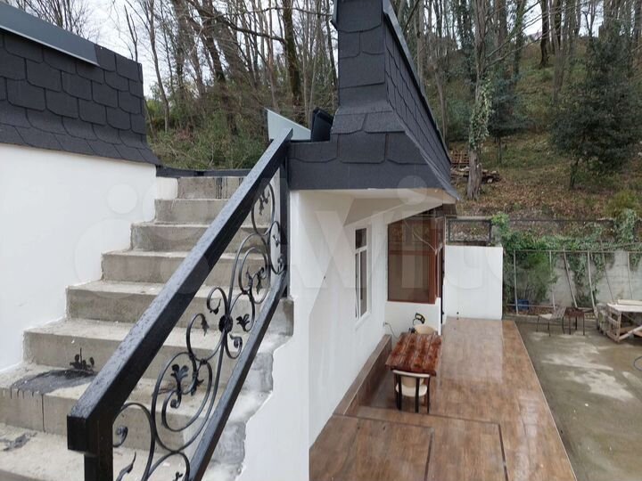 Дом 170 м² на участке 5,1 сот.