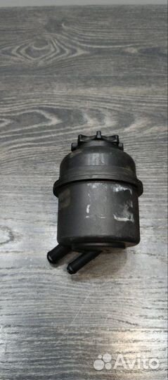 Бачок гидроусилителя руля Opel Omega B 1994