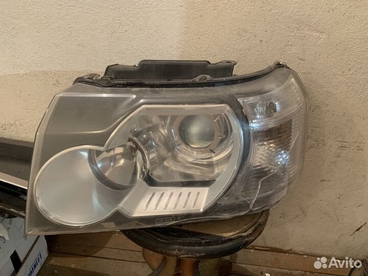 Фара лева Lend Rover Freelender 2