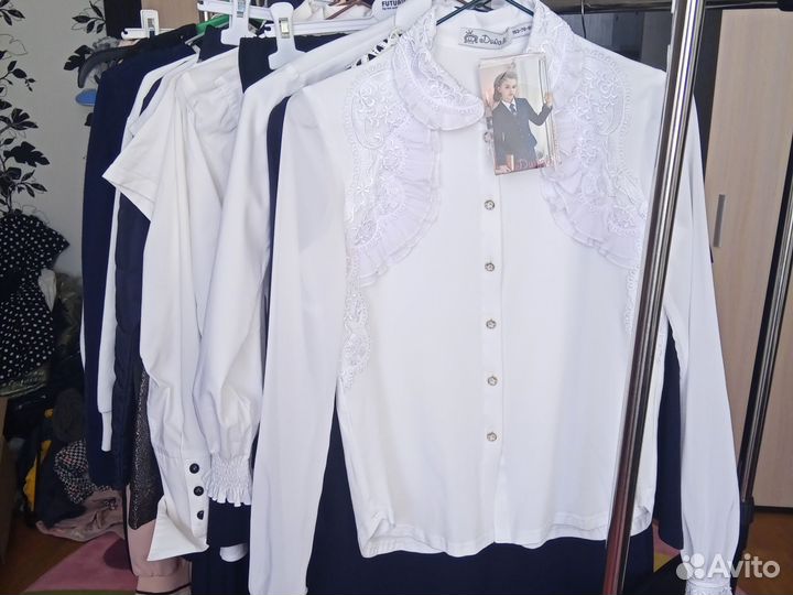 Фирменная школьная одежда пакетом 152