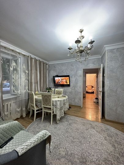 3-к. квартира, 51 м², 1/4 эт.