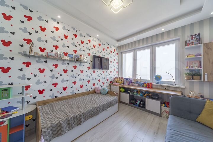 3-к. квартира, 90 м², 22/34 эт.