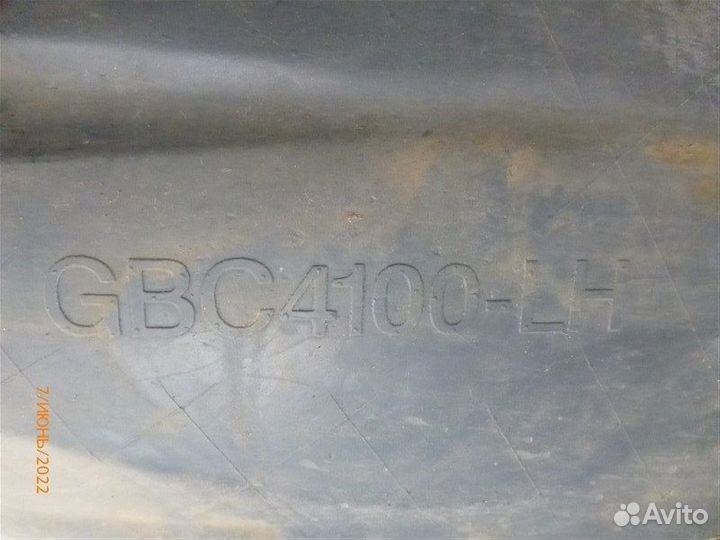 Подкрылок передний левый Ford Focus DBW