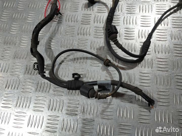 Датчик ABS Audi A8 D4/4H 2012 4H0927904C