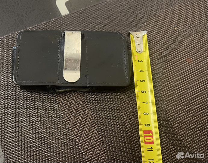 Чехлы на телефон