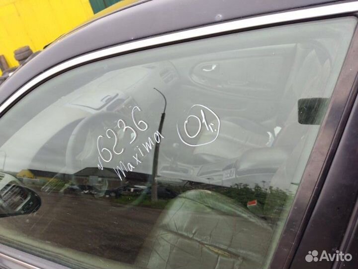 Стекло переднее левое Nissan Maxima A33 седан VQ20