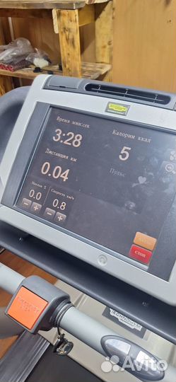 Беговая дорожка Technogym - после Т. О