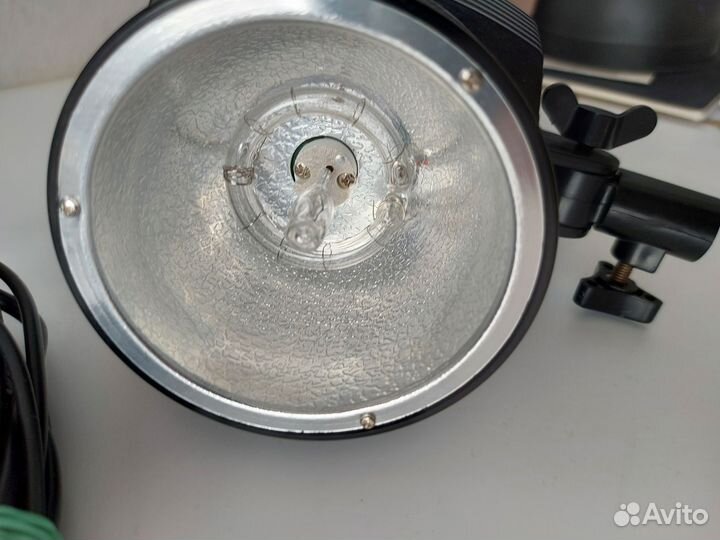 Студийная вспышка 1 шт