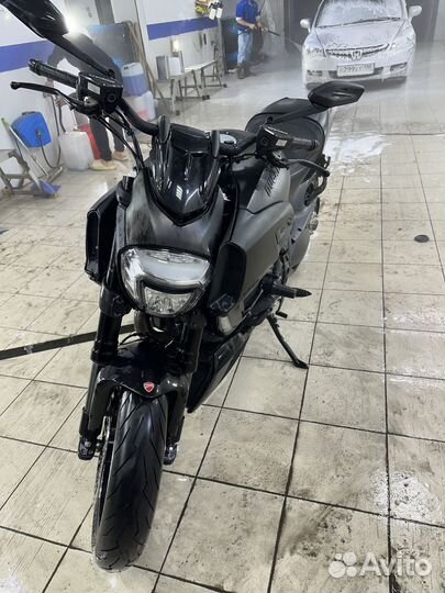 Ducati diavel dark