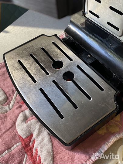 Кофеварка с капучинатором, от Redmond