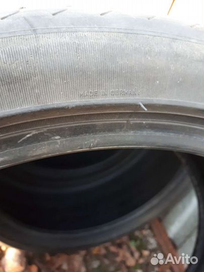 Pirelli P Zero 255/35 R19 98H