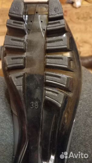 Лыжные ботинки классические