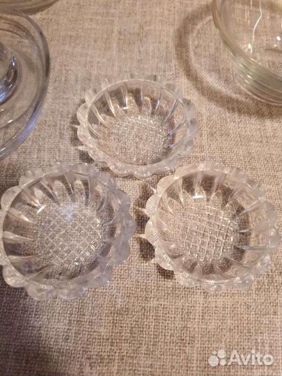 Яичница, розетки для варенья, пашотницы Италия