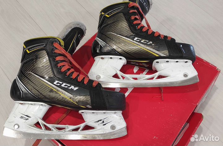 Коньки для хоккея с мячом р.39,5