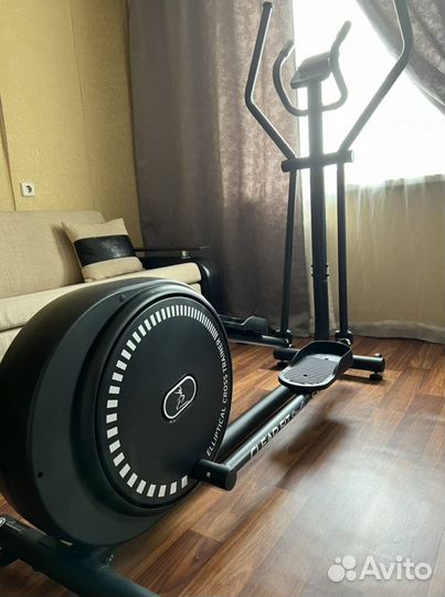 Эллиптический тренажер