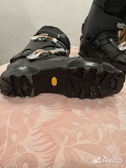 Горнолыжные ботинки crispi