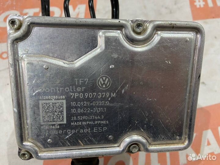 Блок ABS Volkswagen Touareg 2 2012 7P0614517