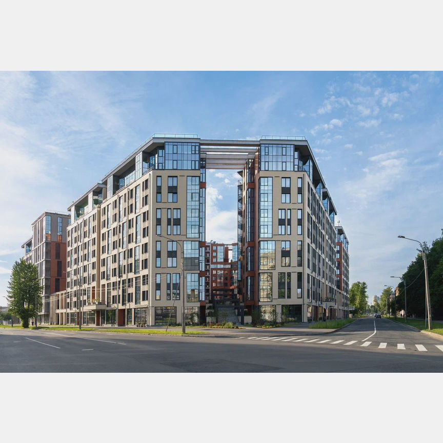 3-к. квартира, 121,1 м², 10/12 эт.