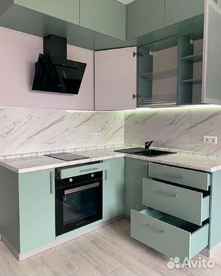 Кухня угловая