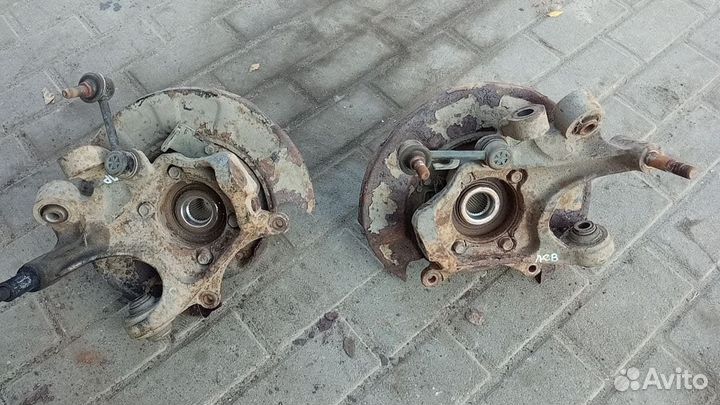 Кулак задний hyundai santa fe 2 4wd