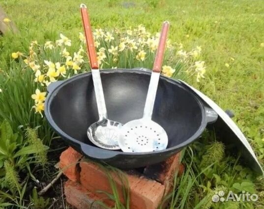 Казан чугунный узбекский