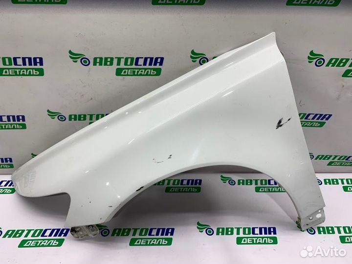 Крыло переднее левое Volvo V50 универсал бензин 1