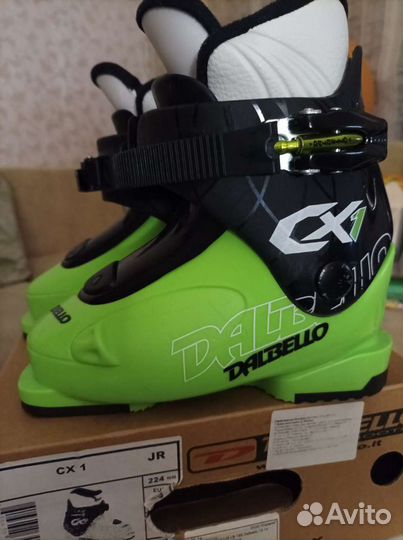 Горнолыжные ботинки детские