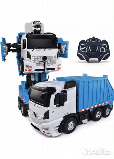 Робот на пульте управления