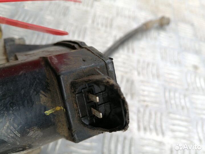 Суппорт задний левый Hyundai I40 VF 2.0 G4NC