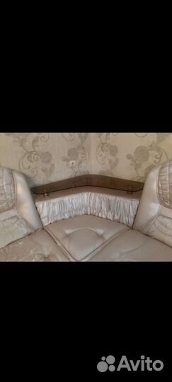 Угловой диван