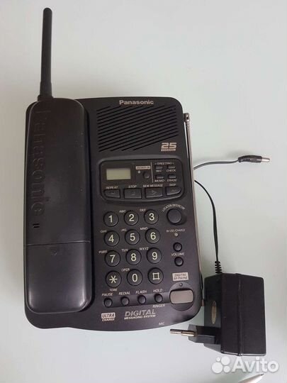 Panasonic Модель KX-TCM424-B