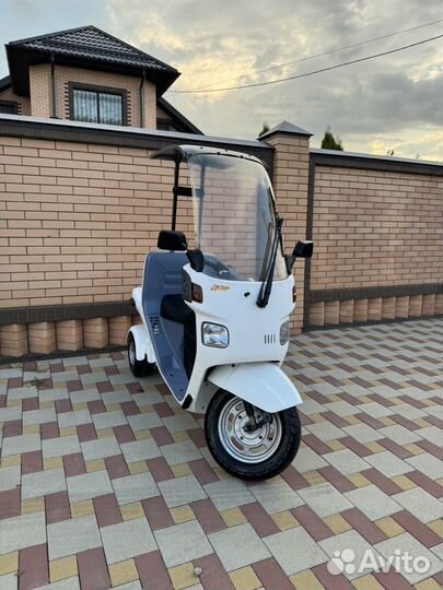 Honda Gyro Canopy трехколесный скутер из Японии