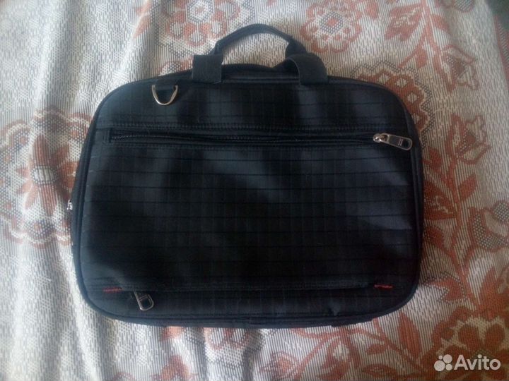 Сумка для ноутбука и нетбука